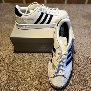 Adidas Grand Court SE